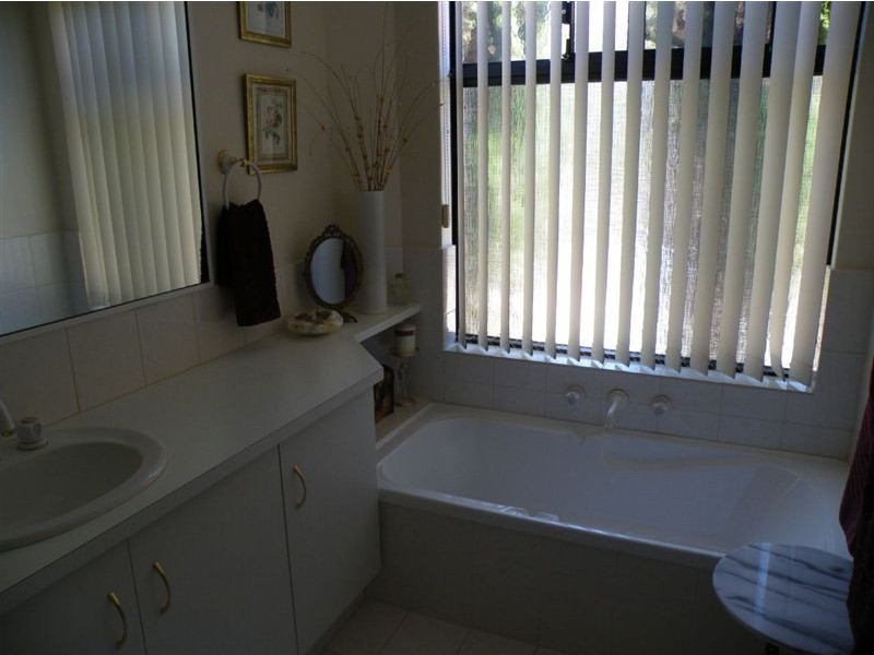 2/99 Ormsby terrace, Mandurah WA 6210