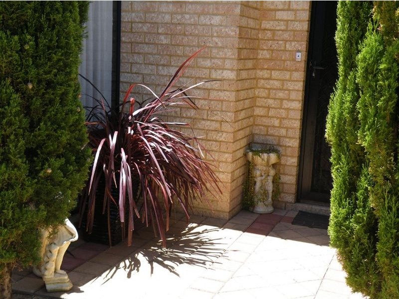 2/99 Ormsby terrace, Mandurah WA 6210