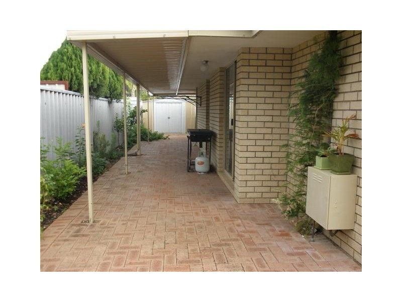 1/2 Gamol Place, Mandurah WA 6210