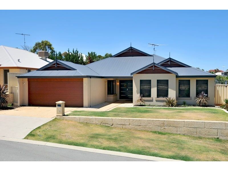 16 McCubbin Loop, Dawesville WA 6211