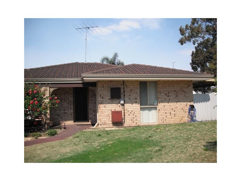 1/8 Waterfall Cove, Greenfields WA 6210