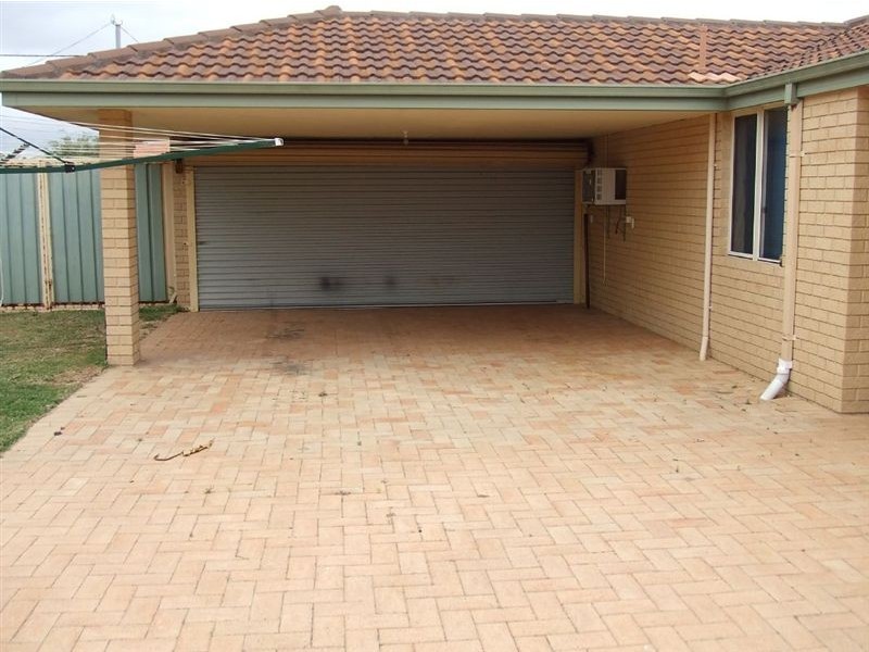 19 Rathmines Place, Coodanup WA 6210
