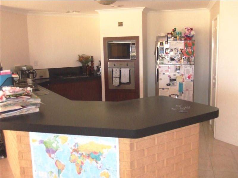 60 Sunset Circle, Pinjarra WA 6208