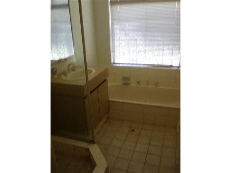 5 Seminole Avenue, Meadow Springs WA 6210