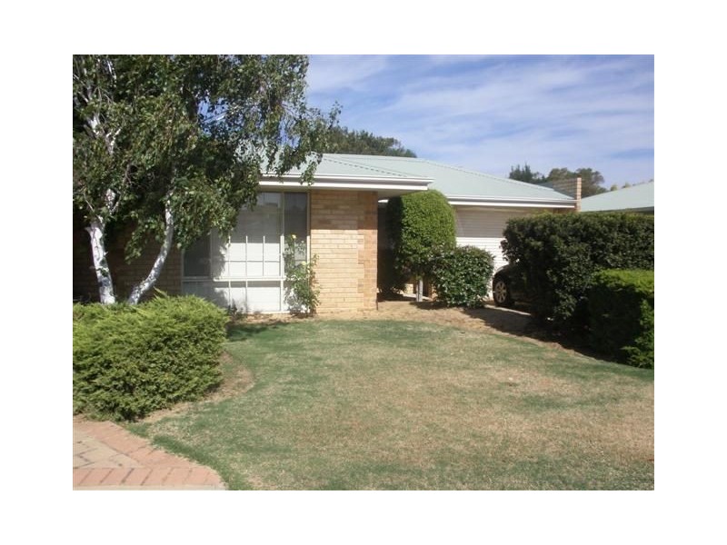 A/4 Birtles Grove, Erskine WA 6210