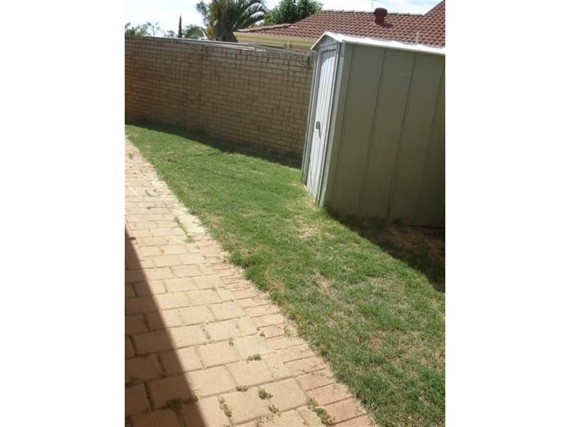 A/4 Birtles Grove, Erskine WA 6210