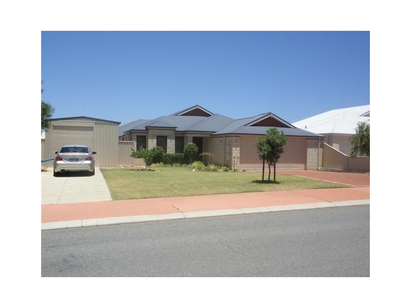 24 Iluka Road, Dawesville WA 6211