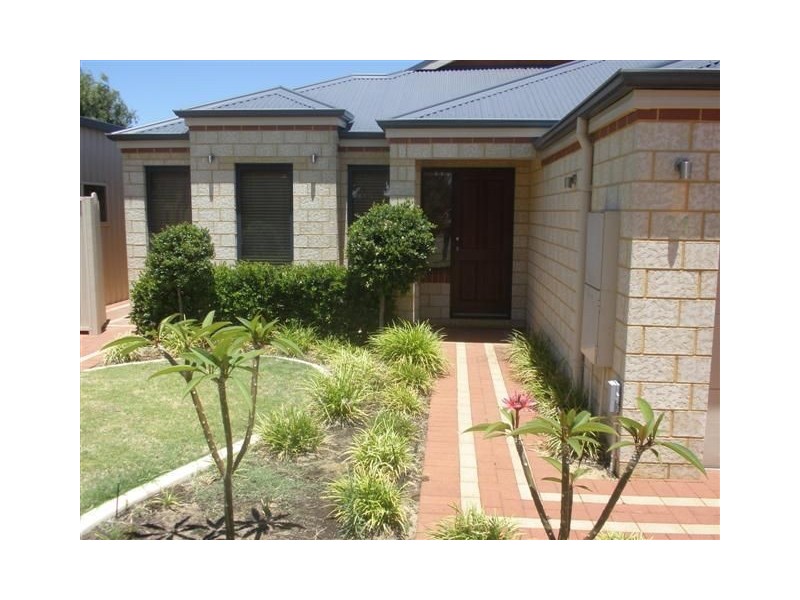 24 Iluka Road, Dawesville WA 6211