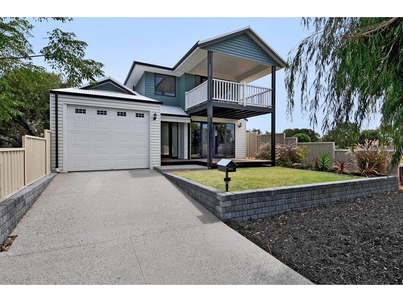 22A Queen Parade, Wannanup WA 6210