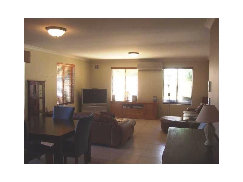 25 Sirocco Drive, Erskine WA 6210