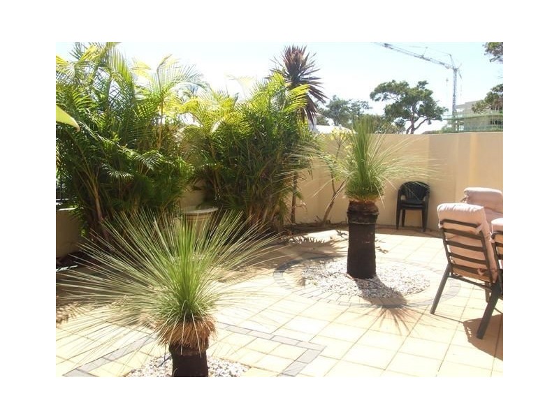 25 Sirocco Drive, Erskine WA 6210