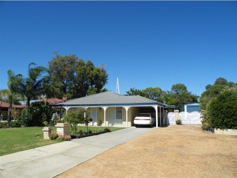11 Canterbury Terrace, Meadow Springs WA 6210
