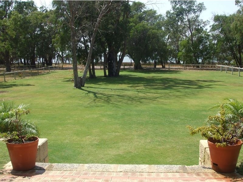 10 Park Way, Bouvard WA 6211