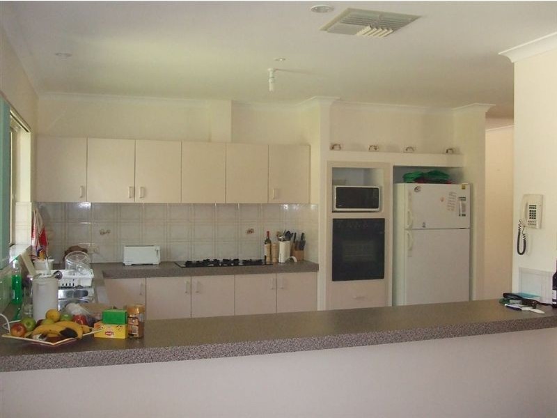 10 Park Way, Bouvard WA 6211