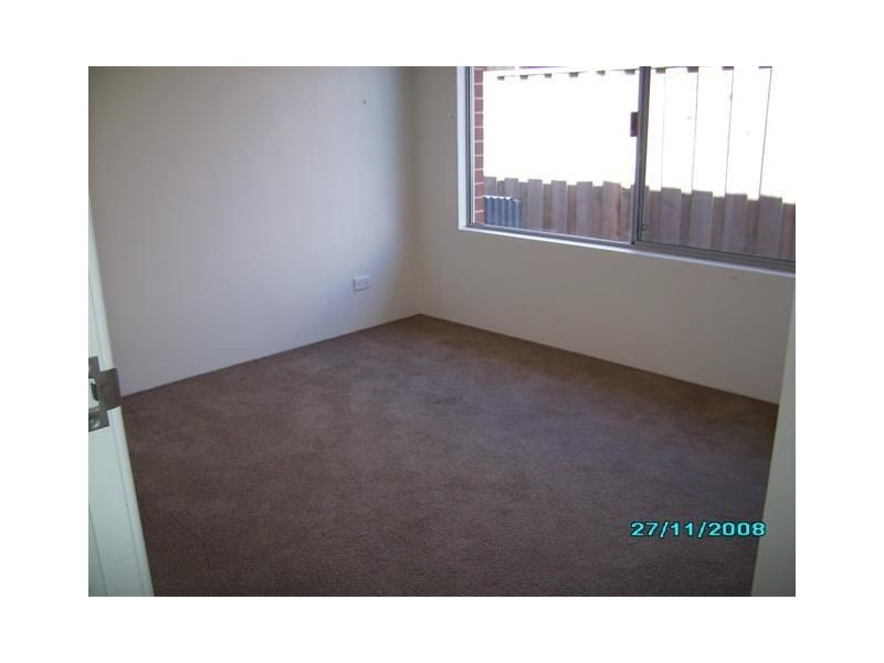 51 Hibbertia Follow, Halls Head WA 6210