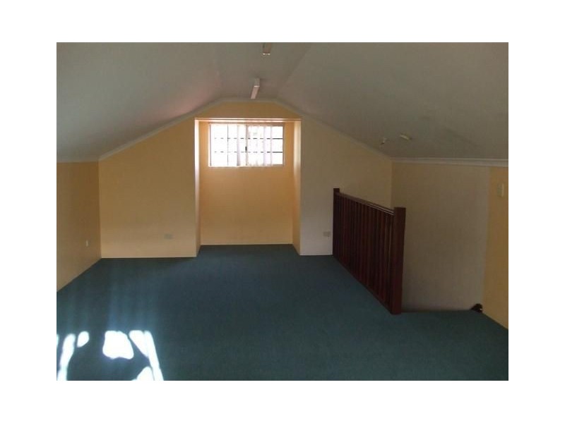 4 Willoughbridge Crescent, Erskine WA 6210