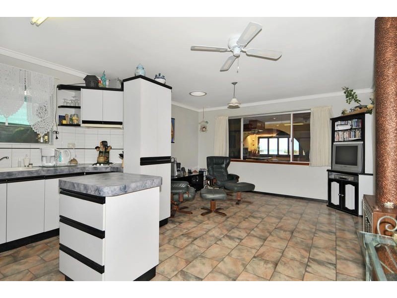 20 Sievewright Street, Silver Sands WA 6210