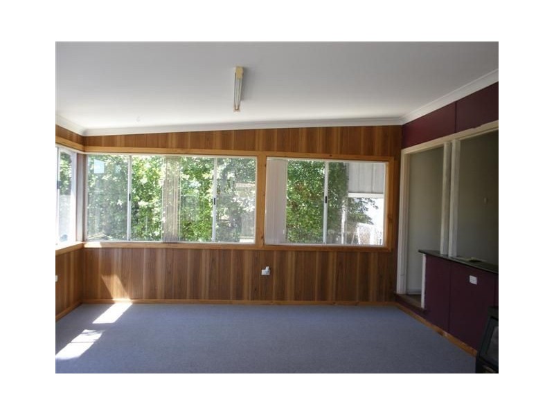 2 Eacott Street, Mandurah WA 6210