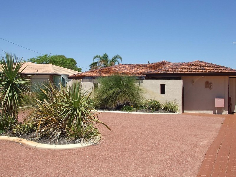 16 Herron Street, Dudley Park WA 6210