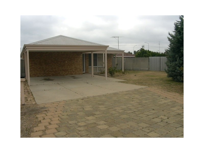 21 Staunton Rise, Halls Head WA 6210