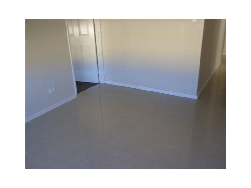 12 Garcia Loop, Lakelands WA 6210