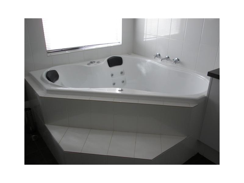 12 Garcia Loop, Lakelands WA 6210