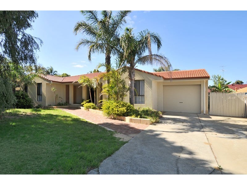 34 Tennyson Avenue, Halls Head WA 6210