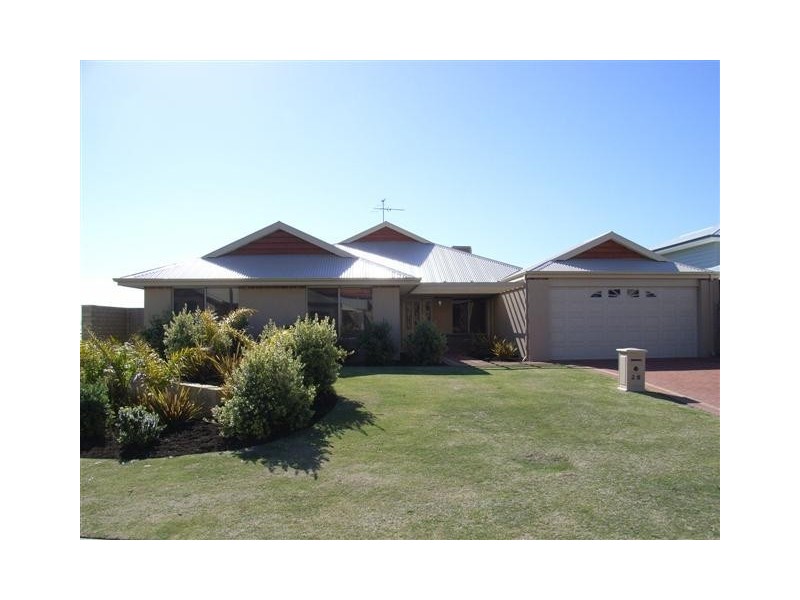 28 Hibbertia Follow, Halls Head WA 6210