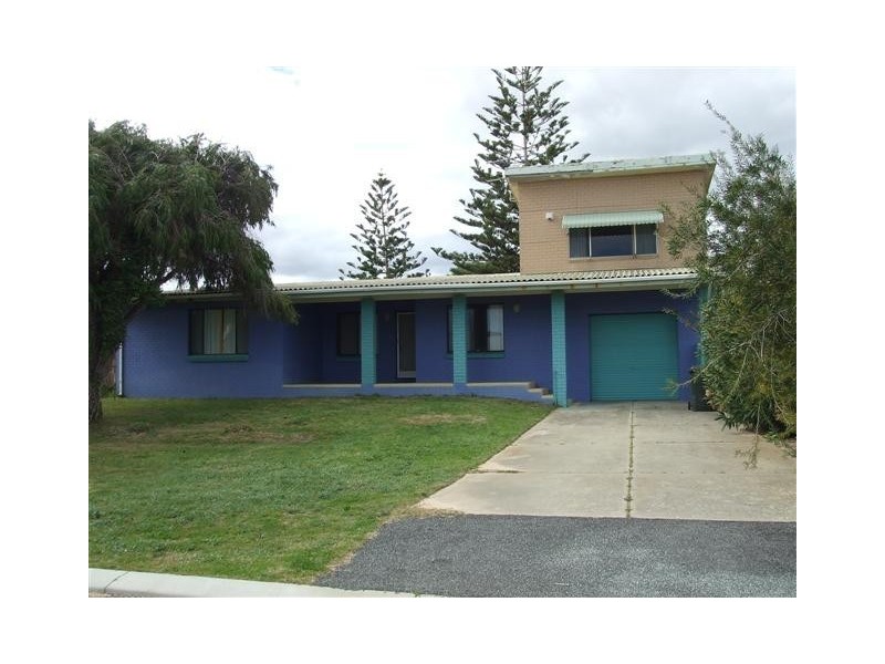 12 Parmelia Way, Madora Bay WA 6210