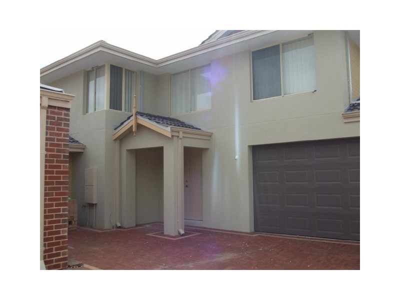 2/42 Churchill Avenue, Dudley Park WA 6210