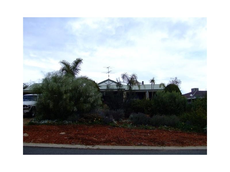 29 Oaklands Avenue, Mandurah WA 6210