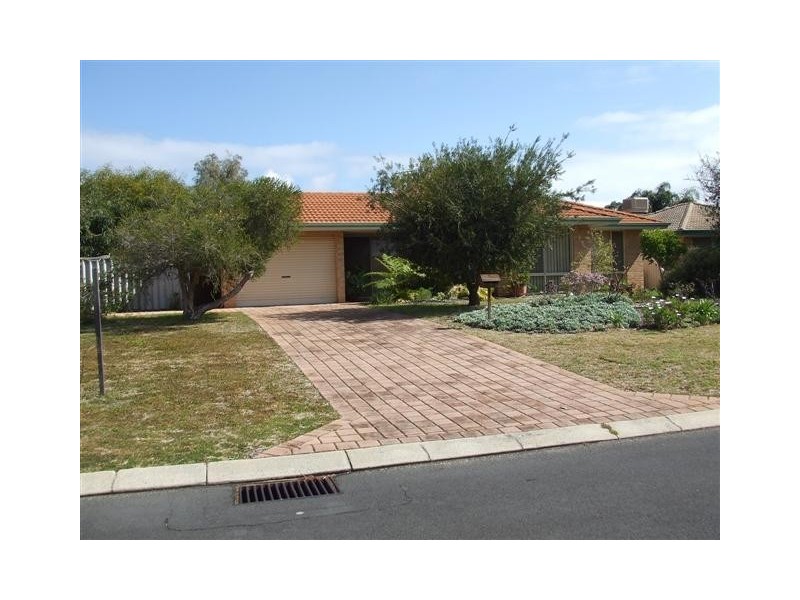 7 Erica Street, Coodanup WA 6210