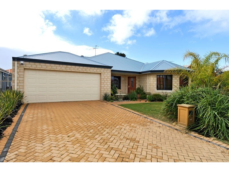 19 Brouwer Trail, Mandurah WA 6210