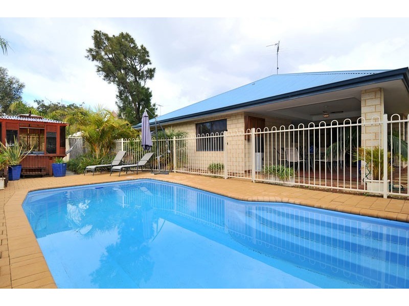 19 Brouwer Trail, Mandurah WA 6210