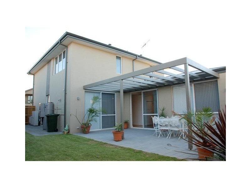 3 Portland Pass, Meadow Springs WA 6210