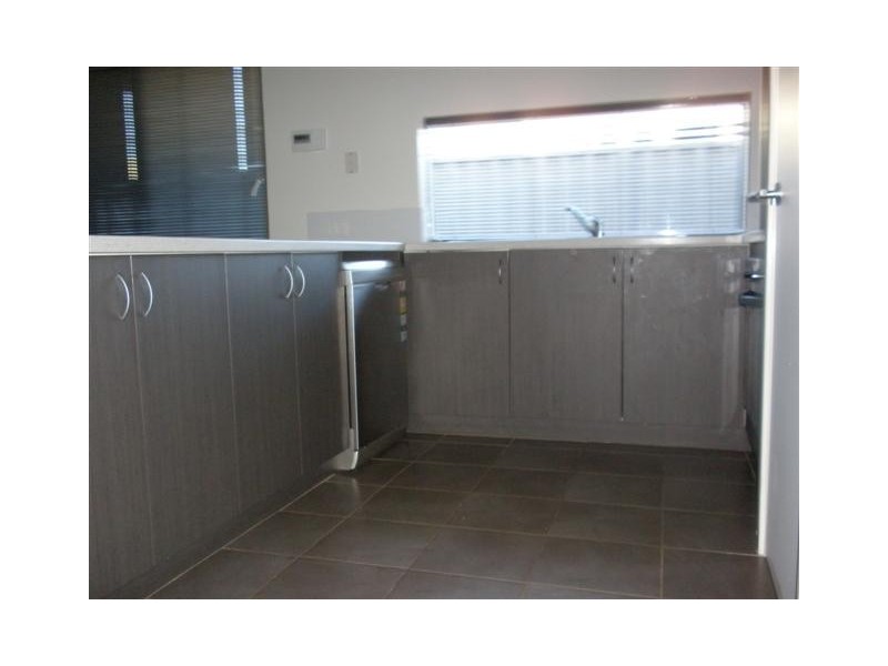 11 Butcherbird Loop, Mandurah WA 6210