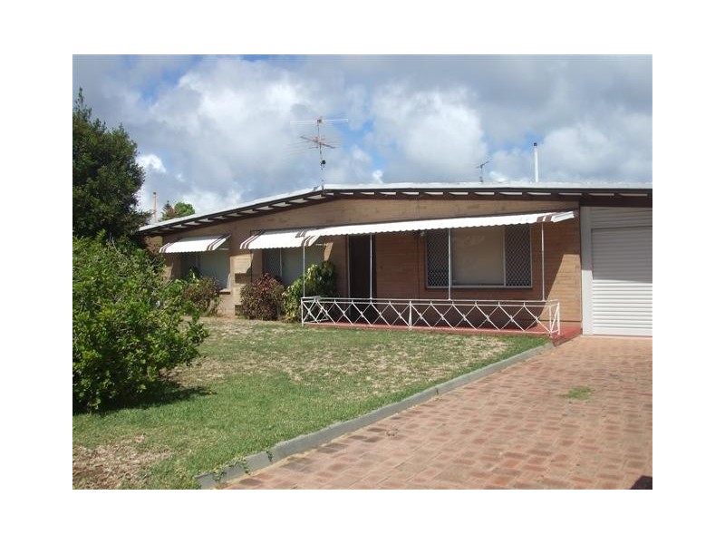 25 Gillark Street, Mandurah WA 6210