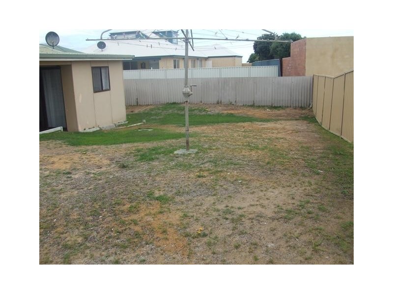 2 Parmelia Way, Madora Bay WA 6210