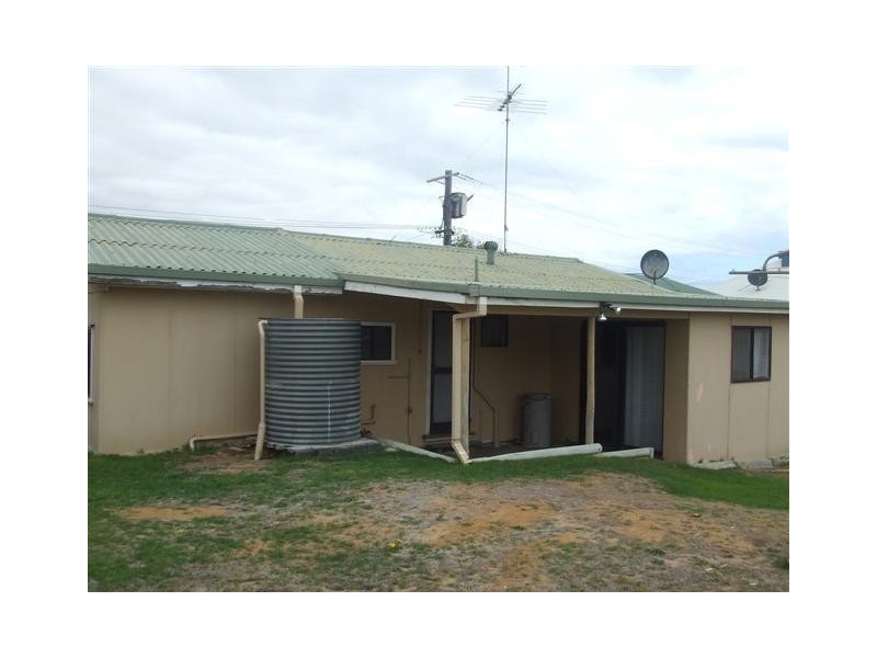 2 Parmelia Way, Madora Bay WA 6210