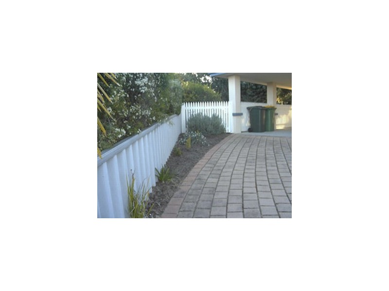 12 Amulla Court, Halls Head WA 6210