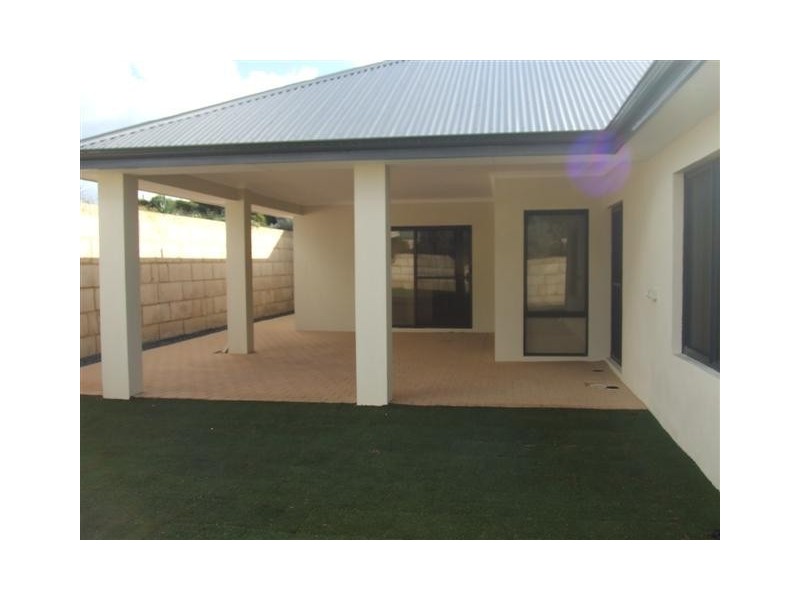 4 Nullagine Pass, Dawesville WA 6211