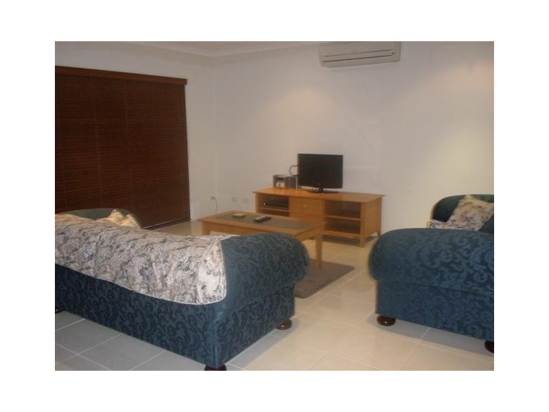 43 Shayne Street, Halls Head WA 6210