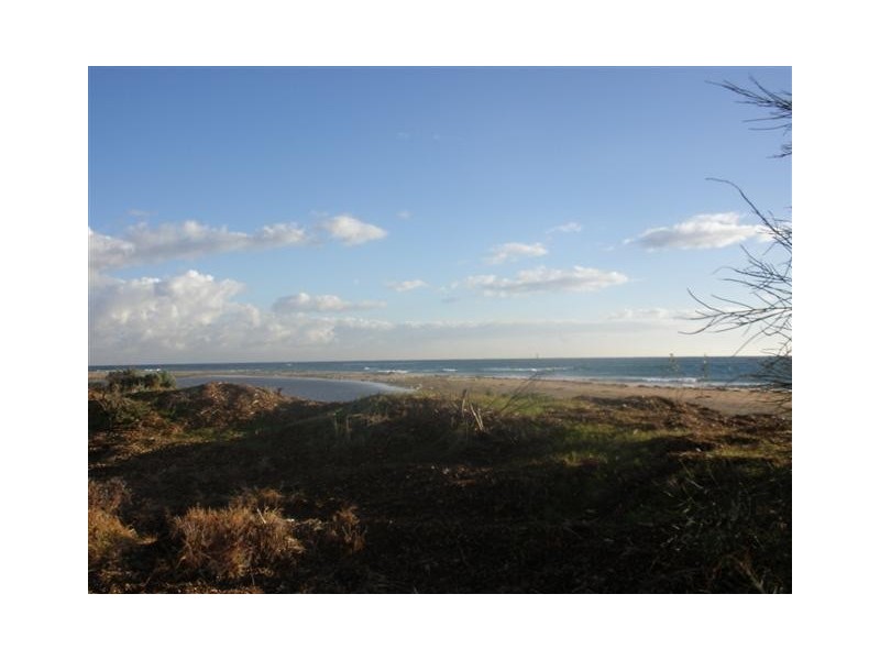 43 Shayne Street, Halls Head WA 6210