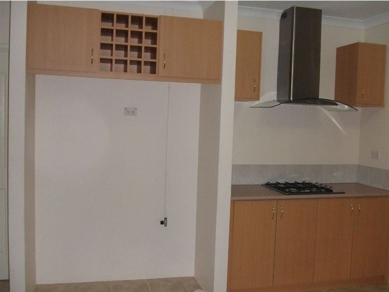 2 Calytrix Way, Halls Head WA 6210
