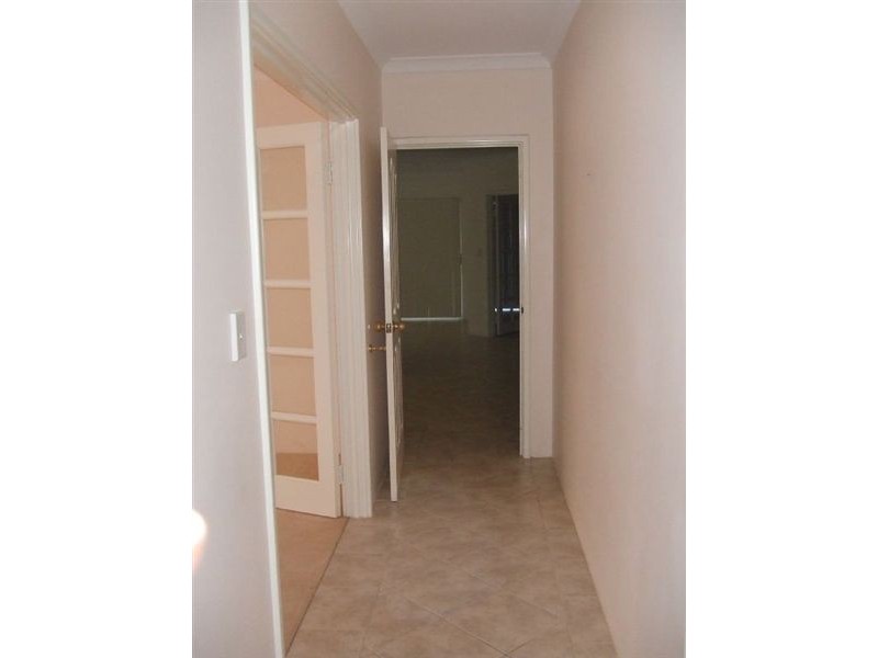 2 Calytrix Way, Halls Head WA 6210