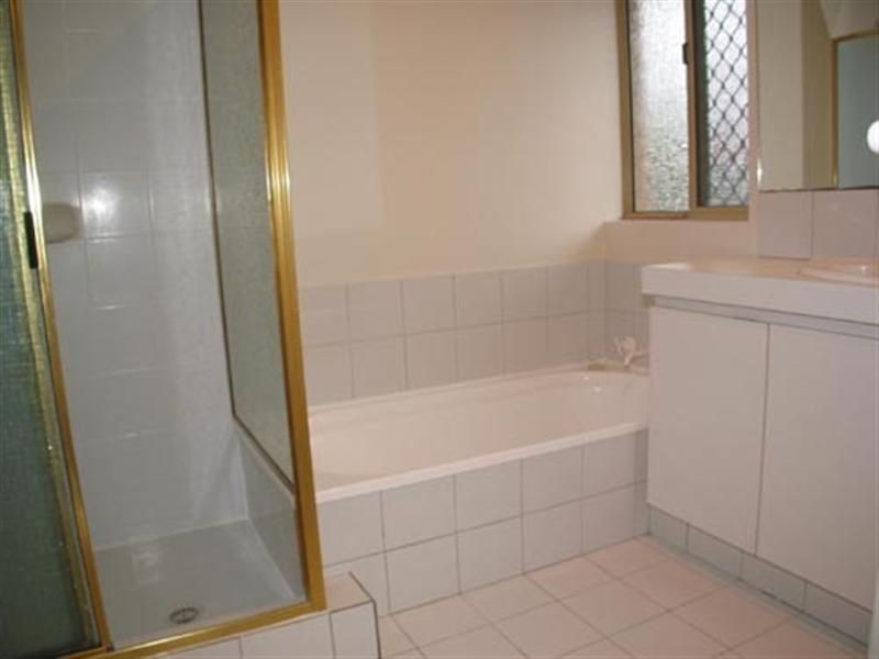 2/45 Teague St, Victoria Park WA 6100