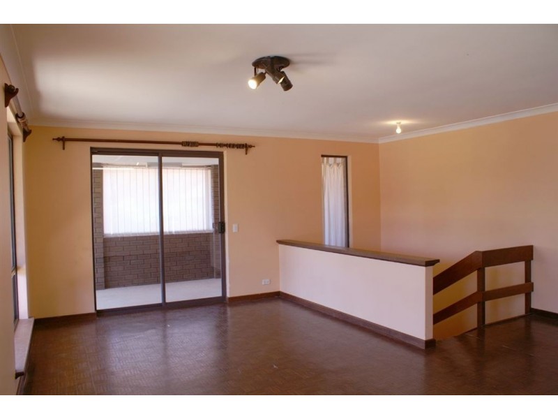 20 Chetwynd Way, Booragoon WA 6154