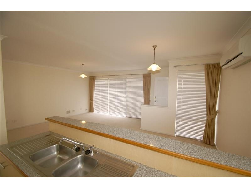 A/47 Beaconsfield Street, St James WA 6102