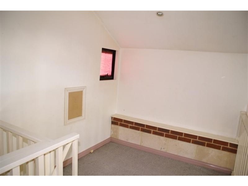 22 Boundary Road, St James WA 6102