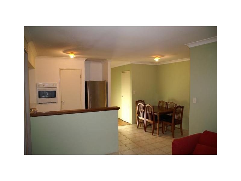 1/19 Warwick St, St James WA 6102